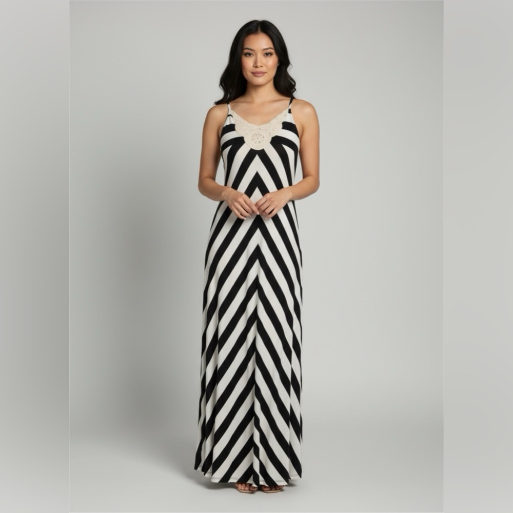 Navy & White Ella Moss maxi dress Size Large-long‎